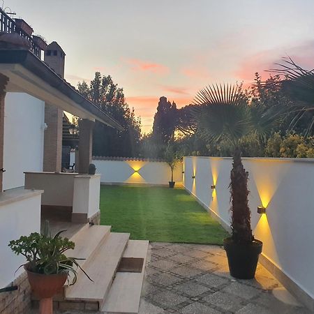 Il Sole Di Roma Villa Casal Palocco Eksteriør billede
